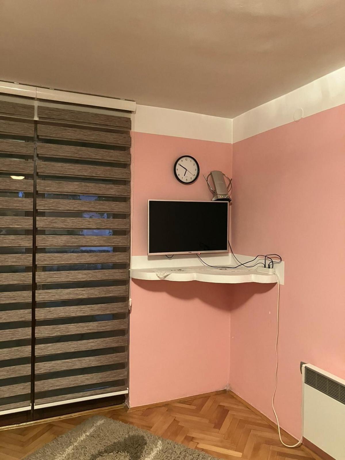 זלאטיבור Apartmani Rada חדר תמונה