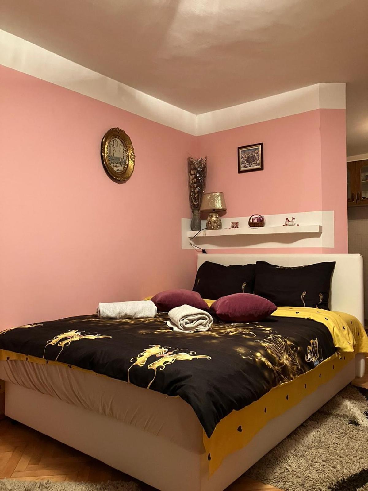 זלאטיבור Apartmani Rada חדר תמונה